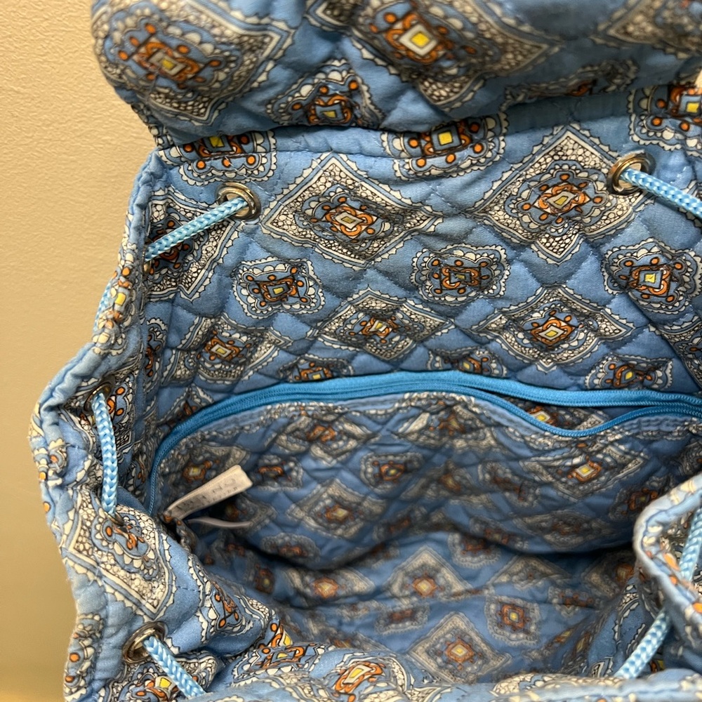 Vera Bradley traditional Blue Diamond design Backpack - Picture 7 of 13